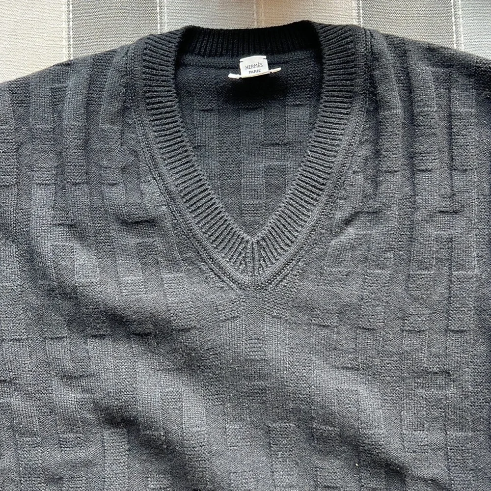 brand new with tag hermes sweater black wool - Picture 2 of 8